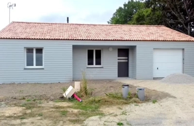 Maison individuelle en ossature bois avant Maison individuelle en bois face avant